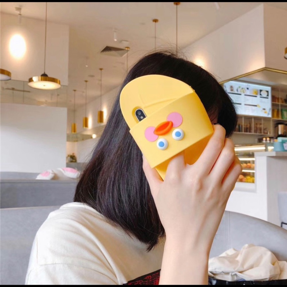 Cute Slipper iphone case - Picture 2 of 5